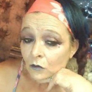 Meet your Posher, Lesley